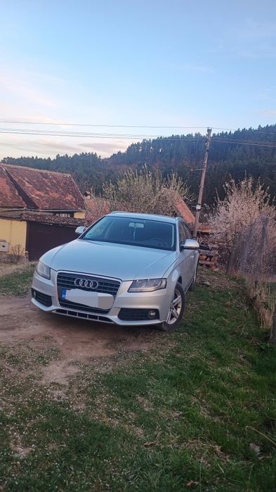 Vând Audi A4 B8 2.0 TDI – 143 CP