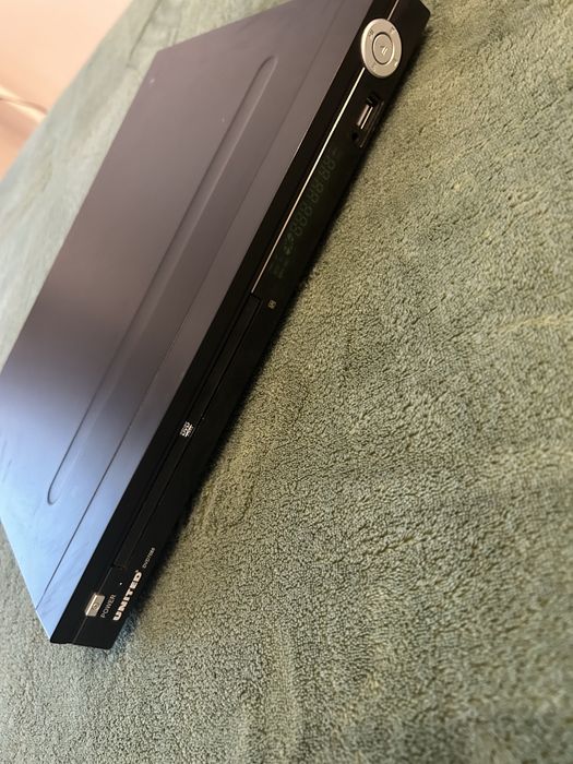 DVD player UNITED
