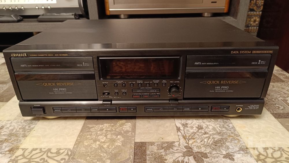 Касетник Aiwa AD-WX929