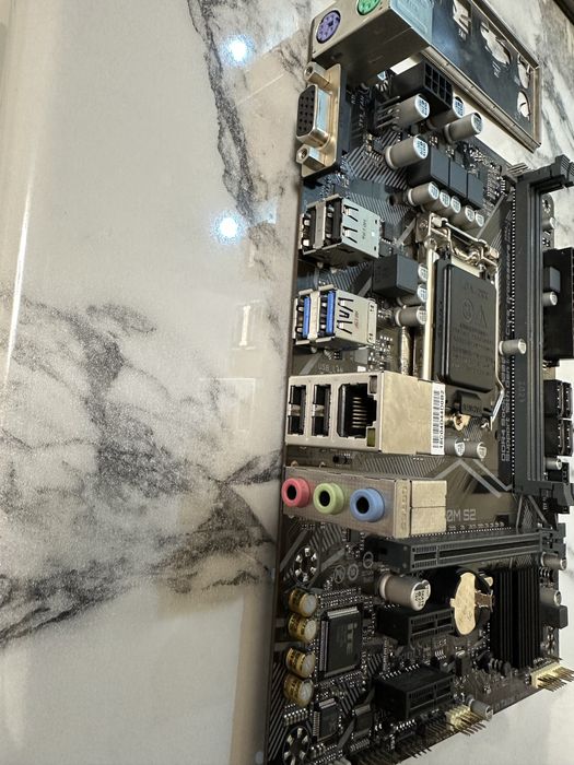 Материнская Плата Gigabyte H-410.