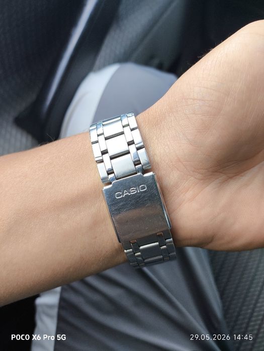 Продам часы Casio