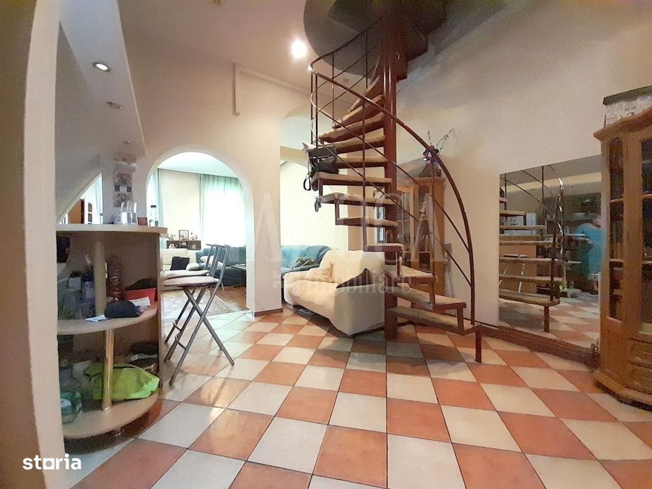 Apartament 3 camere de vanzare in Centru Oradea, Oradea — fotografia 1