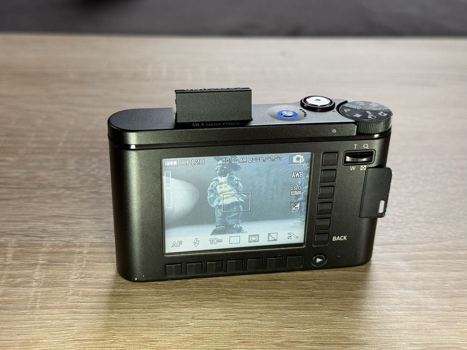 Samsung NV10 фотоапарат