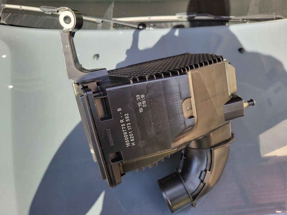 Corp filtru aer duster