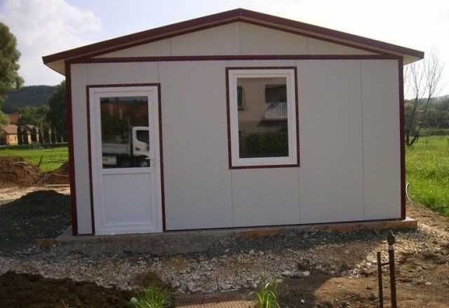 Case pe structura metalica