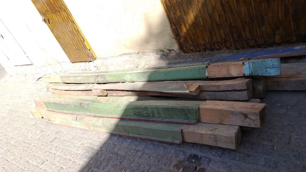 Старинные потолочные балки