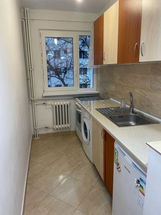 Inchiriez apartament 2 camere
