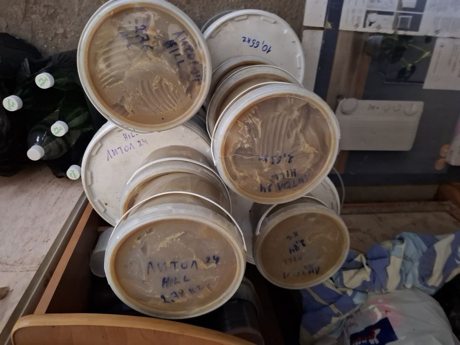 Продам смазку Литол-24