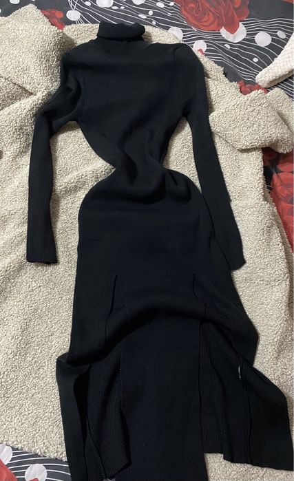 Вечернее платье с разрезом