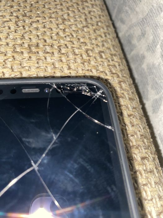 Айфон 11  белый 128гб