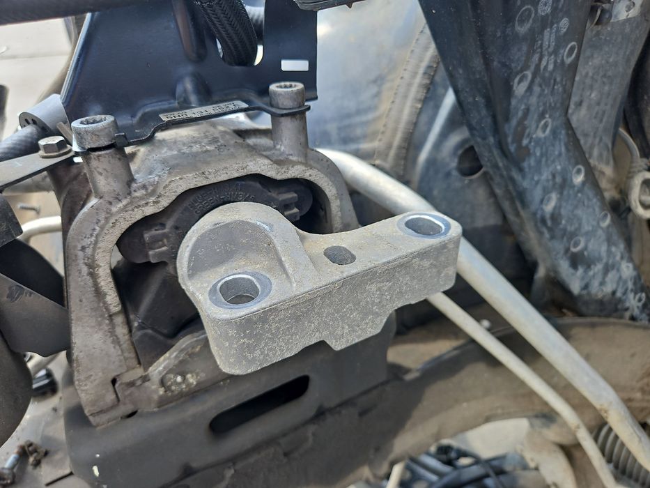Tampon motor dreapta Volkswagen Tiguan (5N) [Fabr 2007-2016]  2.0 TDI