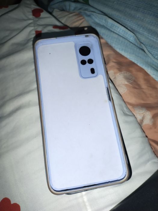 Продам виво у31 64гб