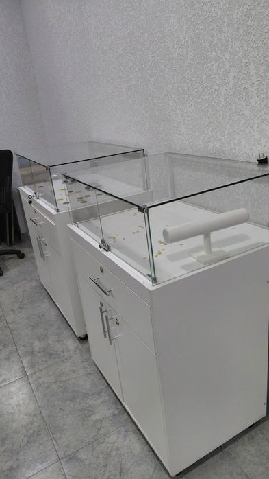 Шкаф для ювелирная изделий