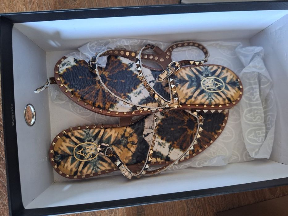Sandale elegante