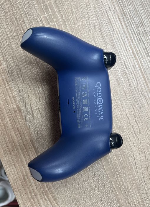 Контролер God of war limited edition ps5