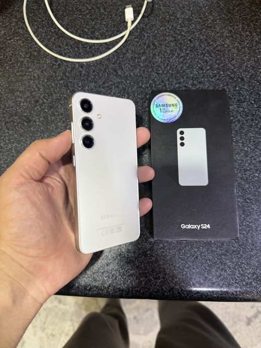 samsung s24 pamit 8.128g holati ideal karopka bor oqip tel qlila