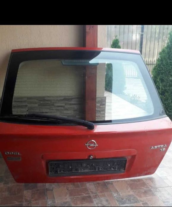 Haion , lunetă,ștergător,opel astra G,1.6. 2000