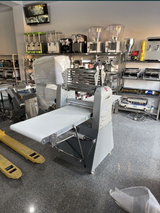 Raskatka, раскатка, Раскатка аппарат, Тесто растатка