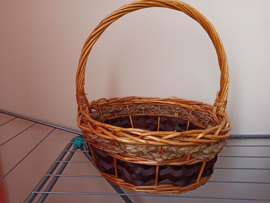 Продам корзины плетеные