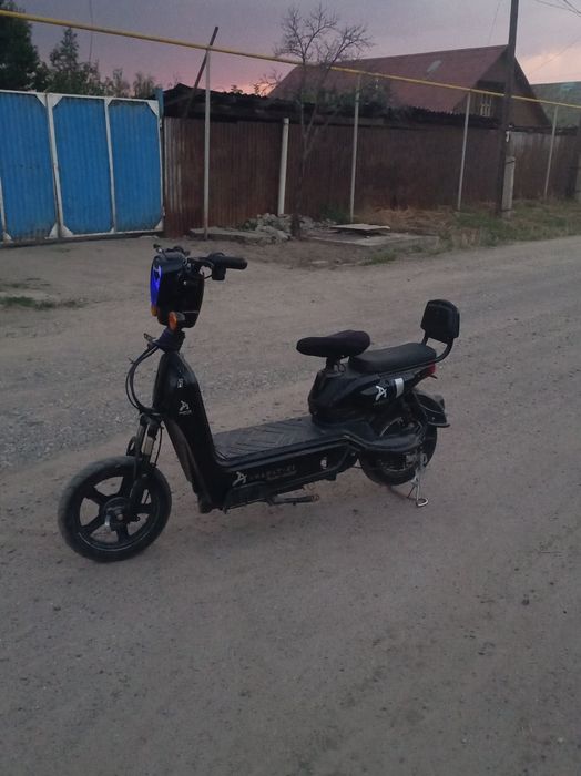 Аманат X 5 skuter