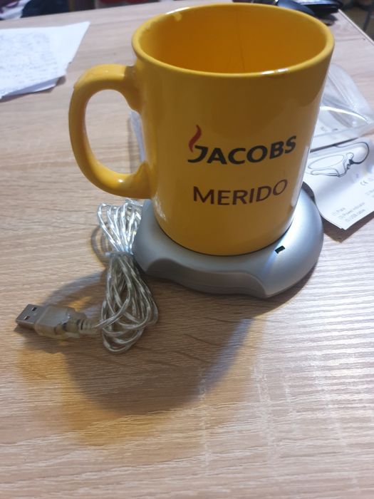 Incalzitor cu usb. Pret 30 lei