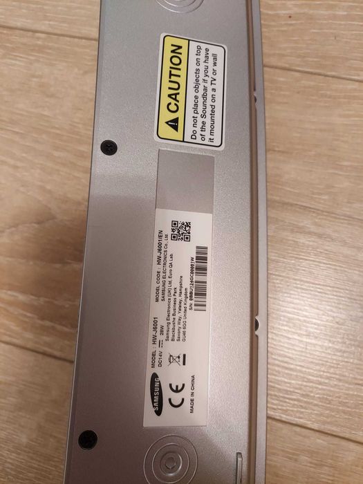 Soundbar curbat HW-J6001, 300W, Curbat