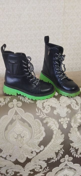 Продам не дорого обувь