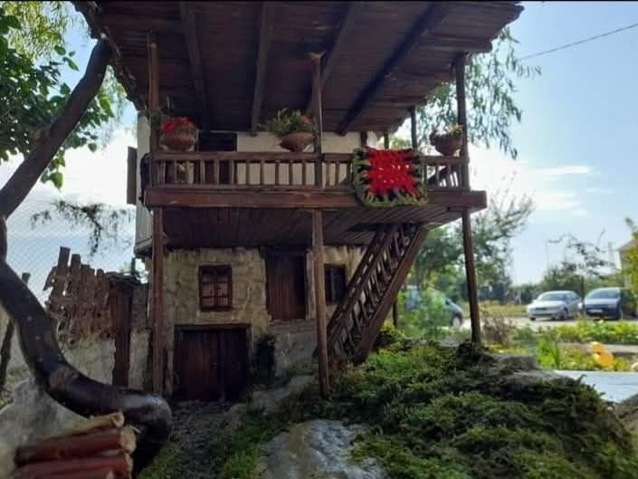 изработката на триизмерни , пространствени прототипи