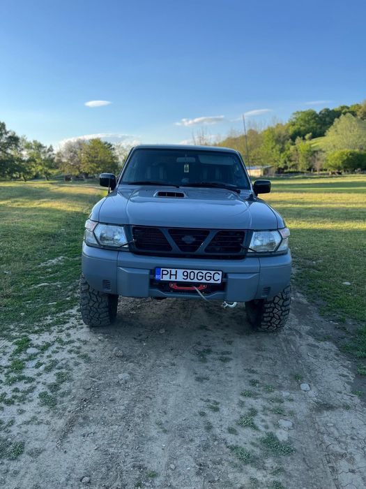 Nissan Patrol Y61
