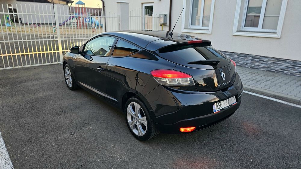 Renault Megane 3 1.9 Diesel [ Navigatie , Akte la Zi ]