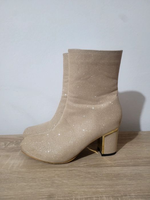 Set bluzite si ghete