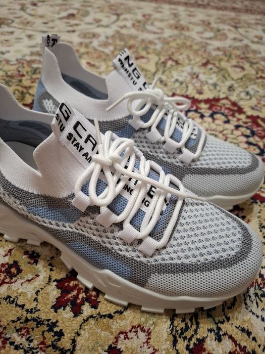 Женские летние кросовки