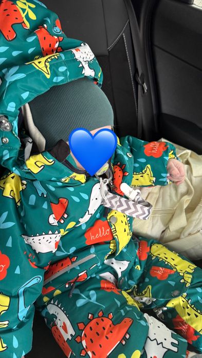 Продам детский зимний комбинезон