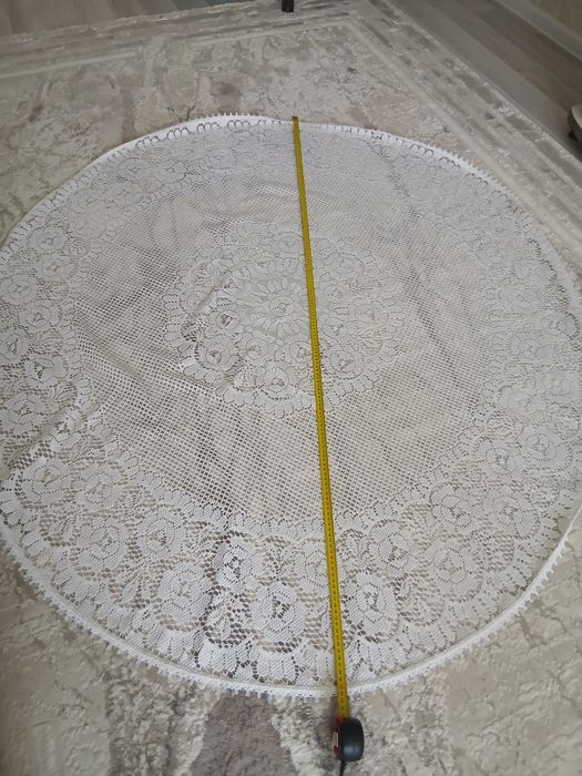 Скатерть на круглый стол