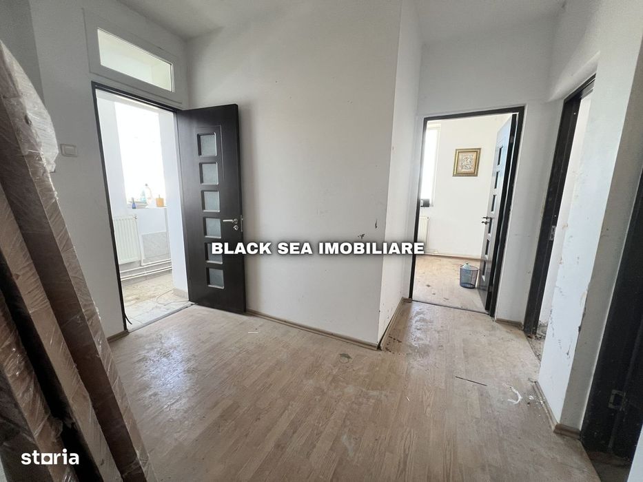 Spatiu UNIC de 14 Camere - STRADAL - zona Faleza Nord - Termen Lung