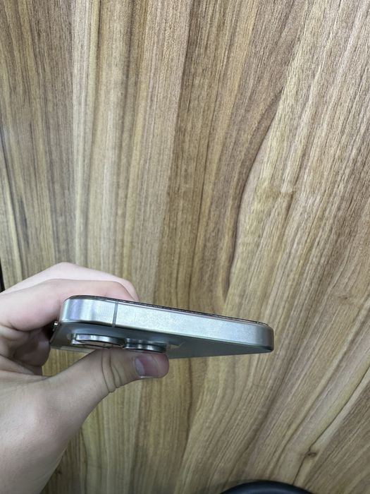 Iphone 15 pro max natural  256 gb 85%