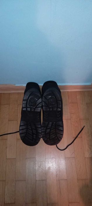 Полицейски кубинки