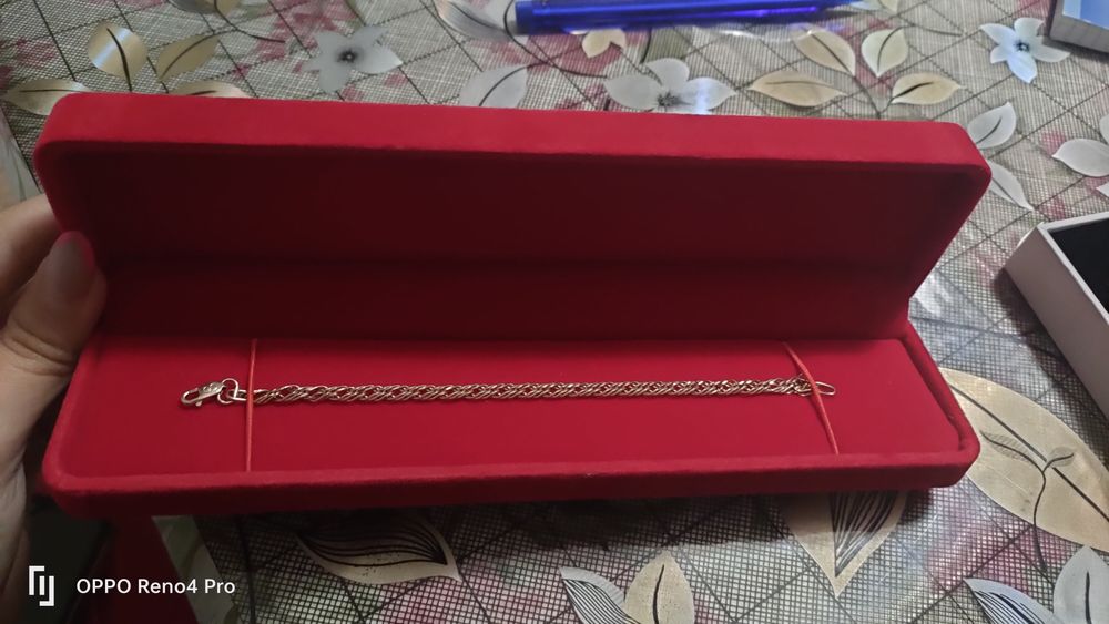 Продам золотой браслет