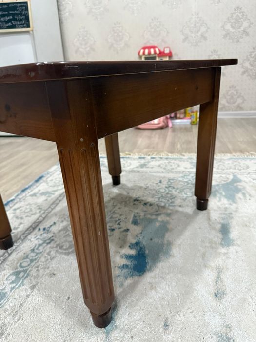 Продам стол со стульчиком из дерево!