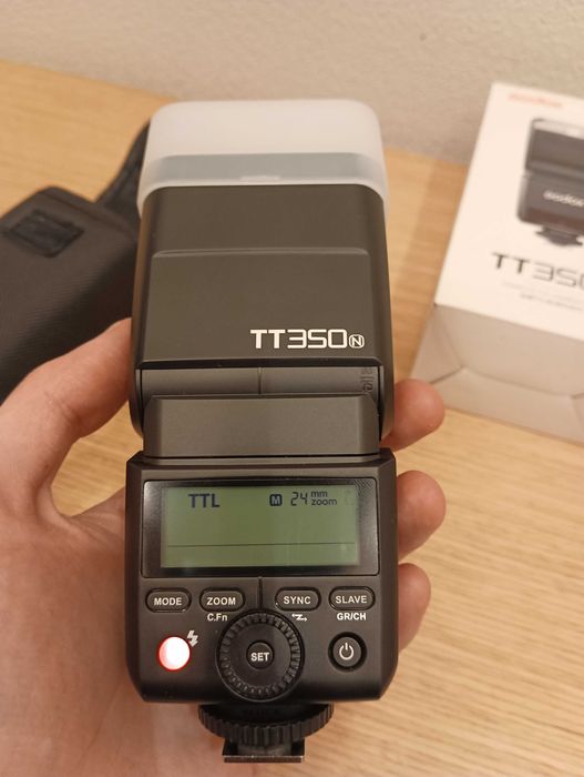 Nikon D40 жирный комплект