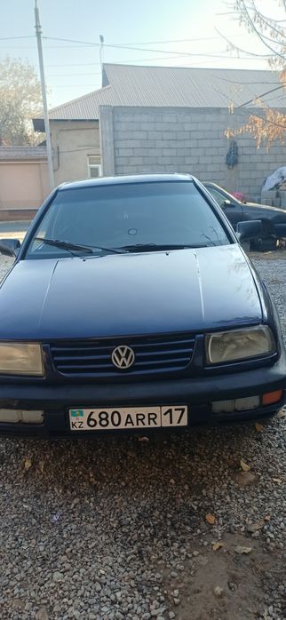 Авто Volkswagen vento