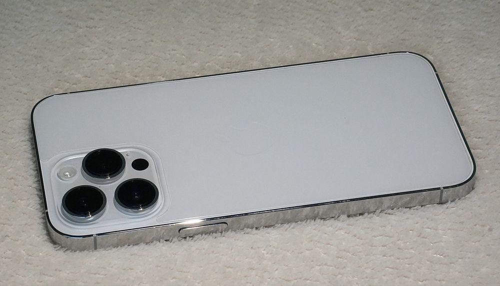 НАМАЛЕН!!! Iphone 14 Pro Max 512 GB Silver