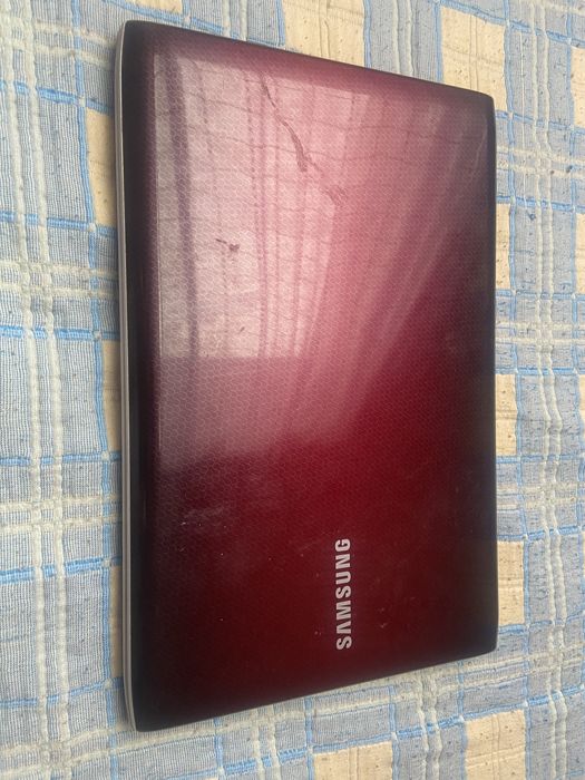 laptop samsung intretinut office sau uz personal