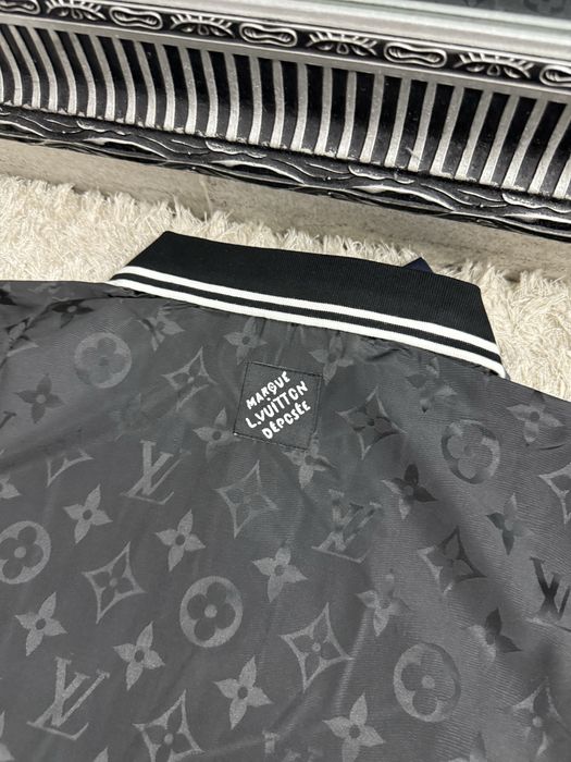 Compleu Louis Vuitton din matase colectie noua vara 2026