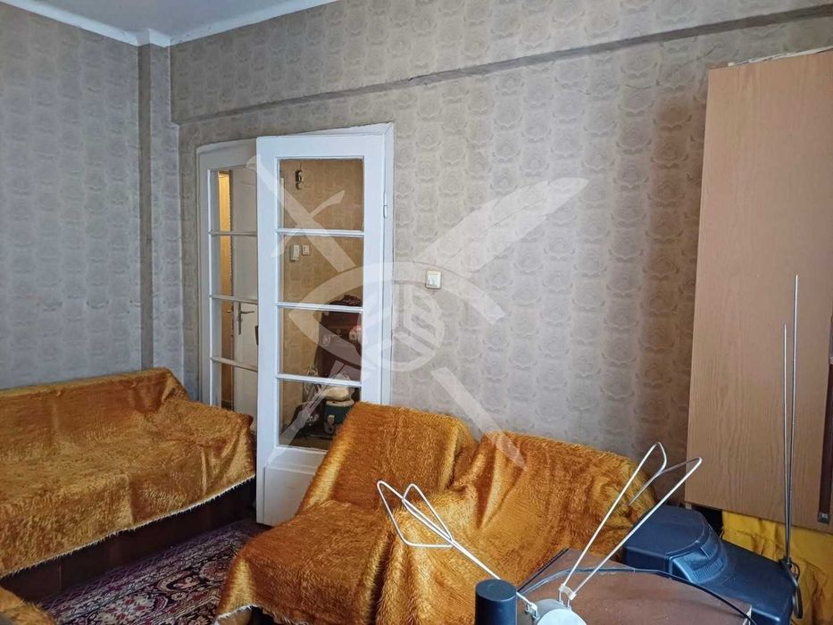 Продава се Двустаен апартамент в София, Център - 38 кв.м за 2974 €/кв.м - Снимка #1