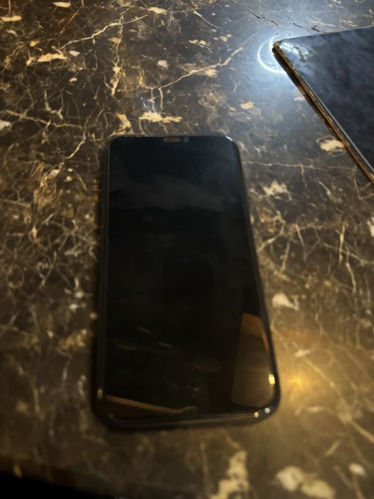 ПродамIphone 11 чистый без деффектов