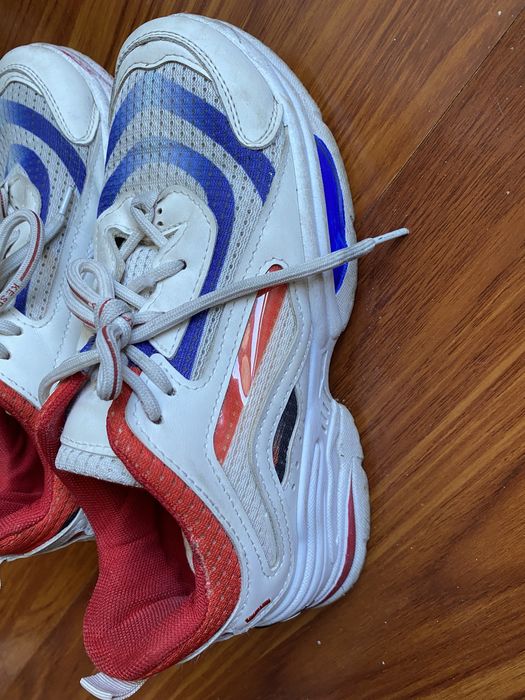 Кросовки женские