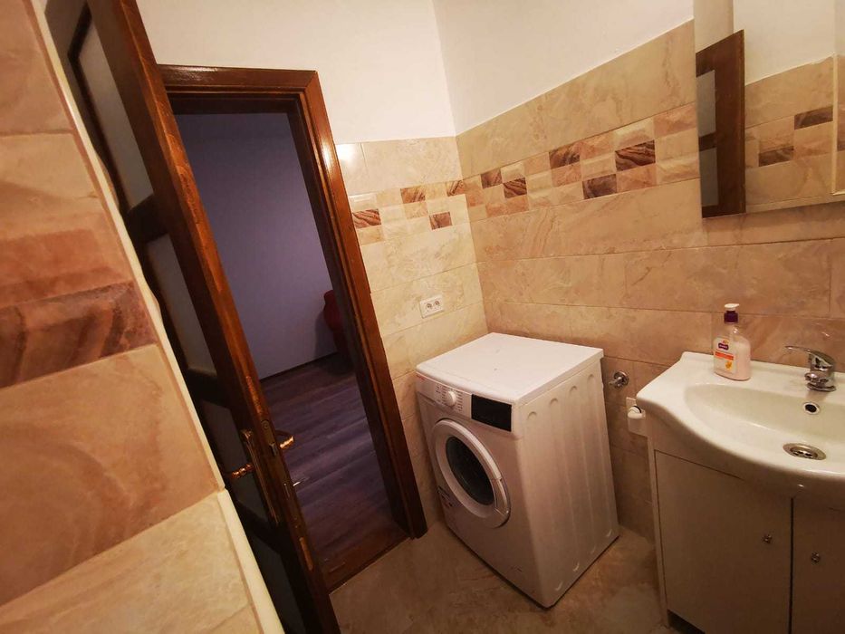 Proprietar inchiriez apartament 2 camere bloc nou
