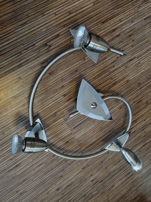 Vand lustra led moderna