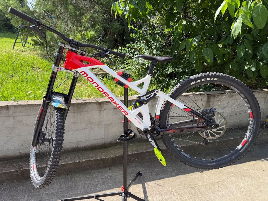 Mondraker summun dh